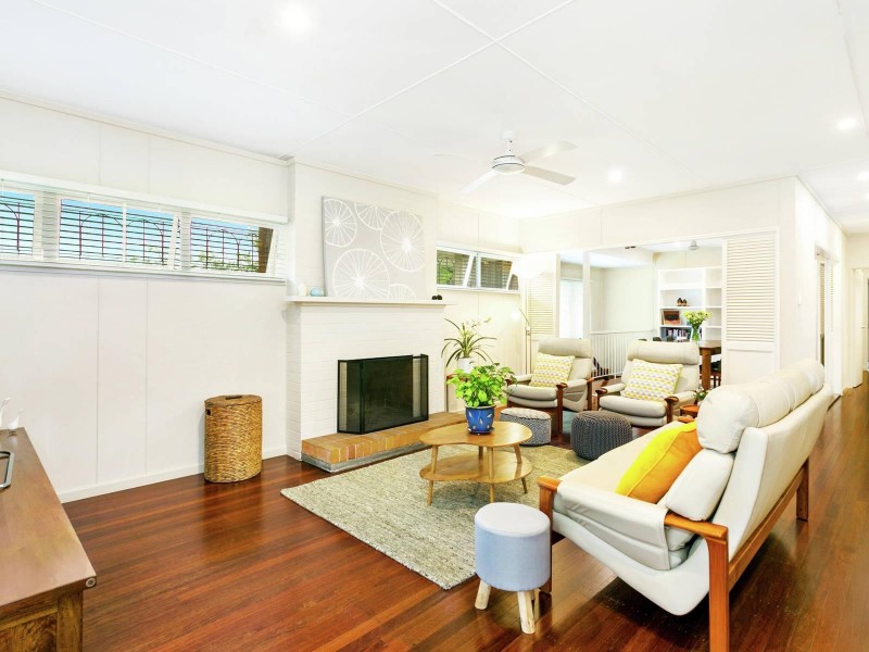 56 Meiers Road, Indooroopilly QLD 4068