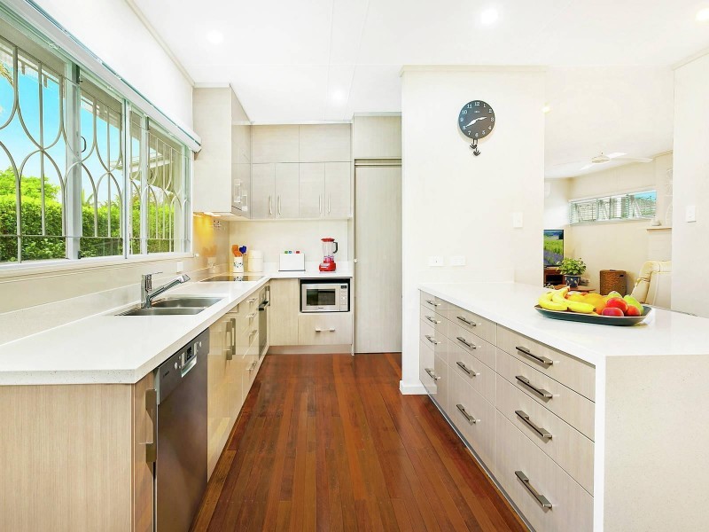 56 Meiers Road, Indooroopilly QLD 4068