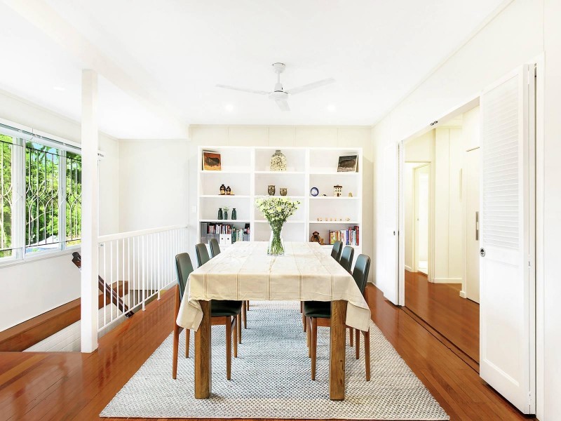 56 Meiers Road, Indooroopilly QLD 4068