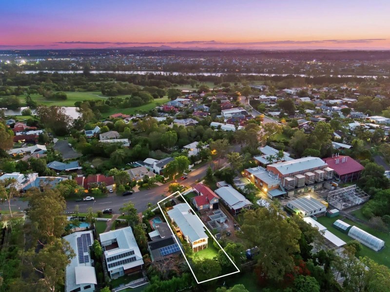 56 Meiers Road, Indooroopilly QLD 4068