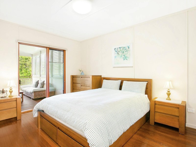 56 Meiers Road, Indooroopilly QLD 4068