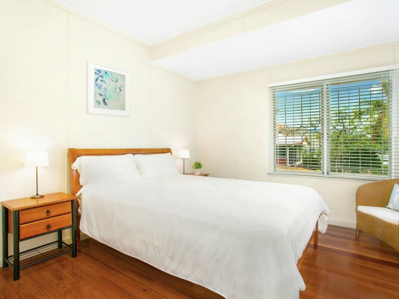 56 Meiers Road, Indooroopilly QLD 4068