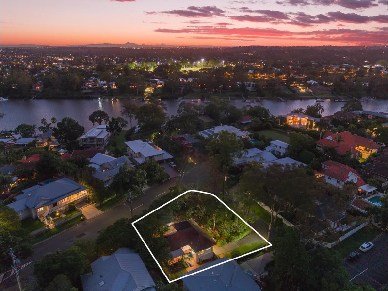 28 Volga Crescent, Indooroopilly QLD 4068