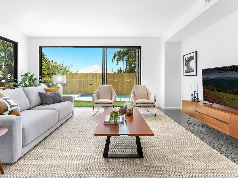 14 Dovedale Crescent, Ashgrove QLD 4060