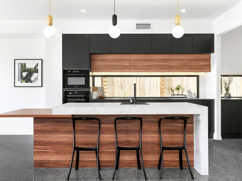 14 Dovedale Crescent, Ashgrove QLD 4060