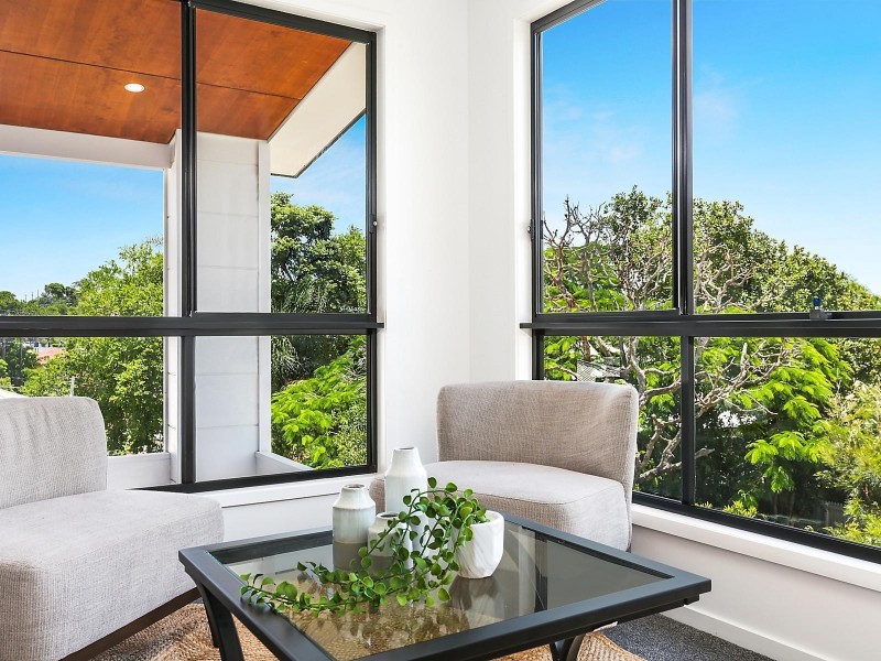 14 Dovedale Crescent, Ashgrove QLD 4060