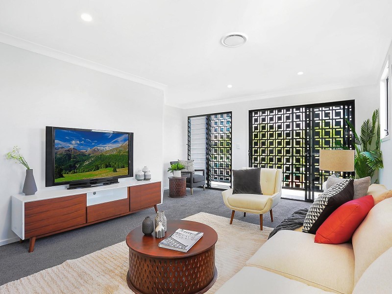 14 Dovedale Crescent, Ashgrove QLD 4060