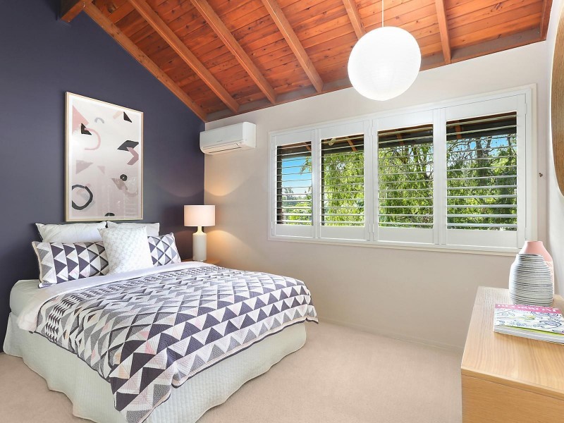 11 Jamner Street, Chapel Hill QLD 4069