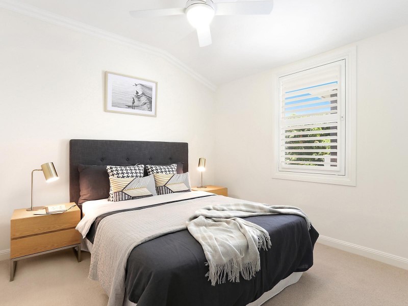 13 Birdwood Street, Coorparoo QLD 4151