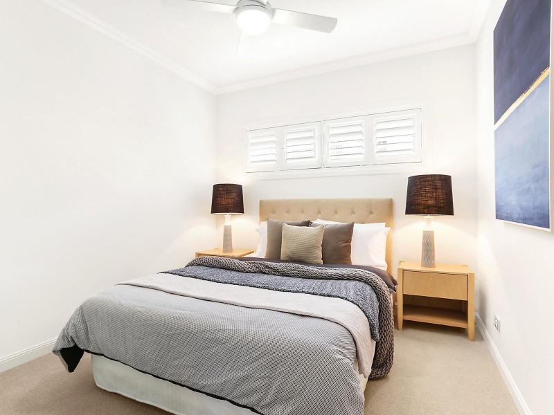 13 Birdwood Street, Coorparoo QLD 4151