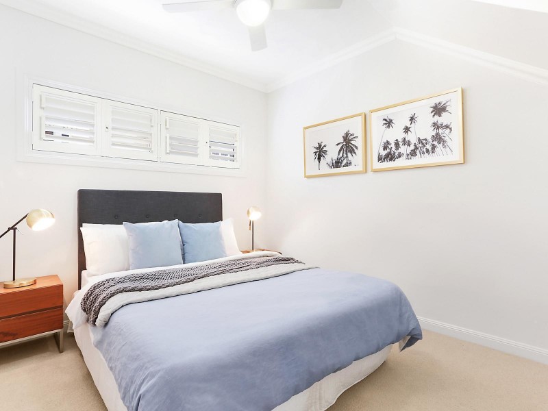 13 Birdwood Street, Coorparoo QLD 4151