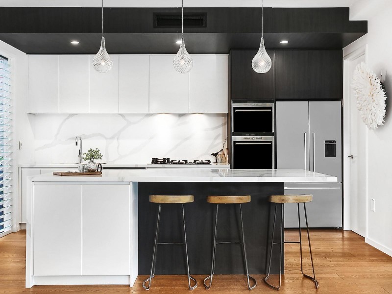 4 Orchard Street, Toowong QLD 4066