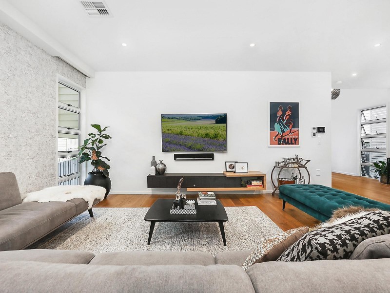 4 Orchard Street, Toowong QLD 4066