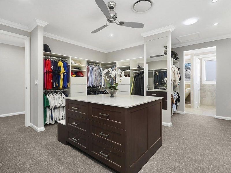 33 Debussy Place, Mount Ommaney QLD 4074