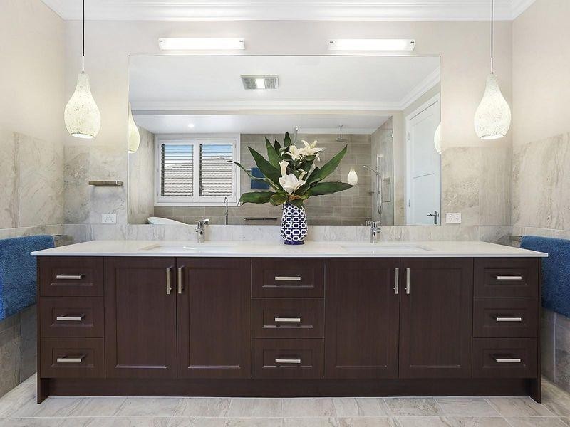 33 Debussy Place, Mount Ommaney QLD 4074