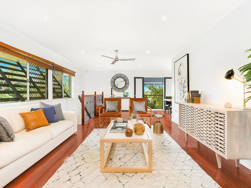 1 Cadiz Street, Indooroopilly QLD 4068