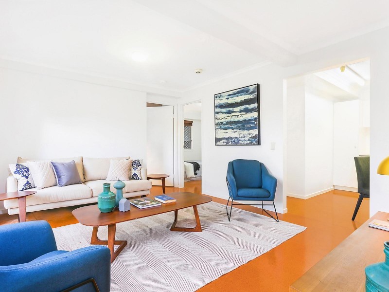1 Cadiz Street, Indooroopilly QLD 4068