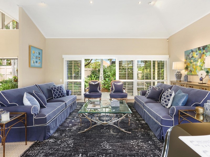 25 Meiers Road, Indooroopilly QLD 4068