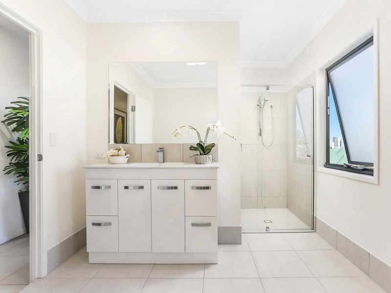 11 Clyde Street, Petrie Terrace QLD 4000