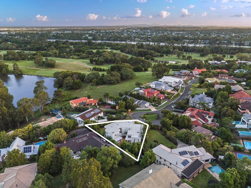 17 Carnoustie Court, Indooroopilly QLD 4068