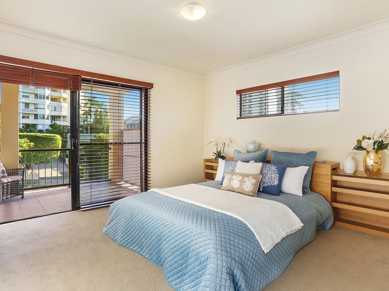 6/64 Lambert Street, Kangaroo Point QLD 4169