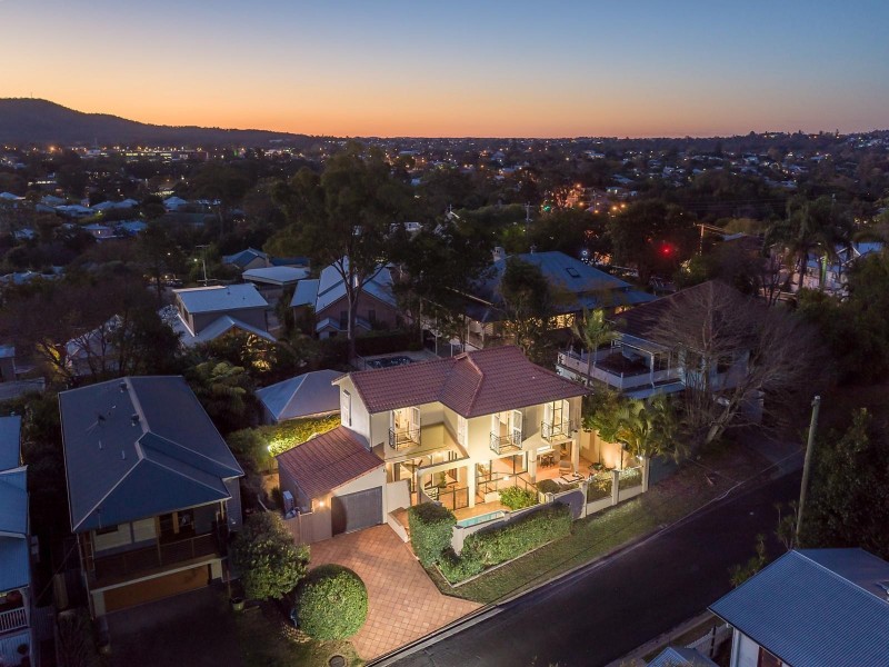 3 Young Street, Red Hill QLD 4059