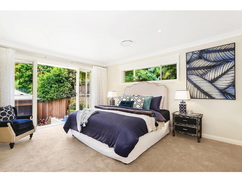 16 Castile Street, Indooroopilly QLD 4068