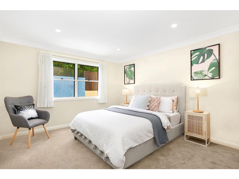 16 Castile Street, Indooroopilly QLD 4068