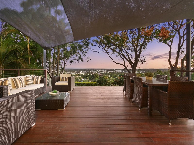 39 Rangeview Street, Rochedale South QLD 4123