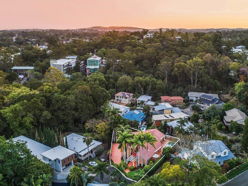 2/43A Goldieslie Road, Indooroopilly QLD 4068