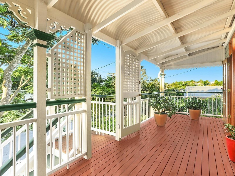 20 Disraeli Street, Indooroopilly QLD 4068