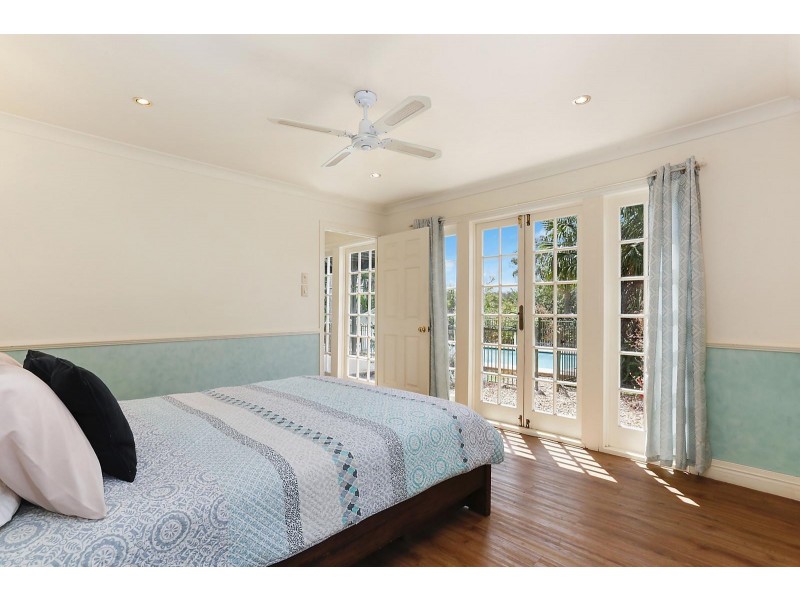 11 Orkney Street, Kenmore QLD 4069