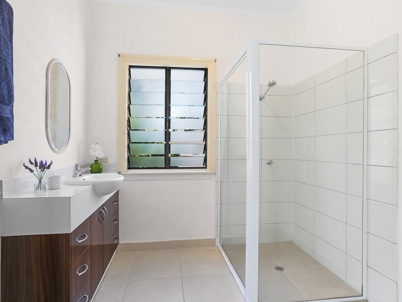 136 Jesmond Road, Indooroopilly QLD 4068