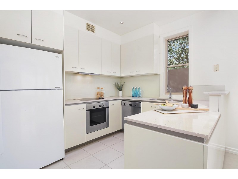 1/58 Highview Terrace, St Lucia QLD 4067