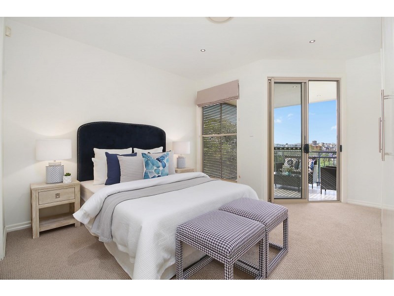 1/58 Highview Terrace, St Lucia QLD 4067