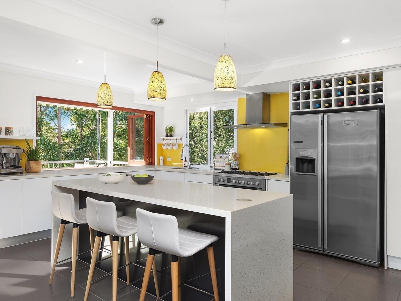 8 Skerry Street, Kenmore QLD 4069