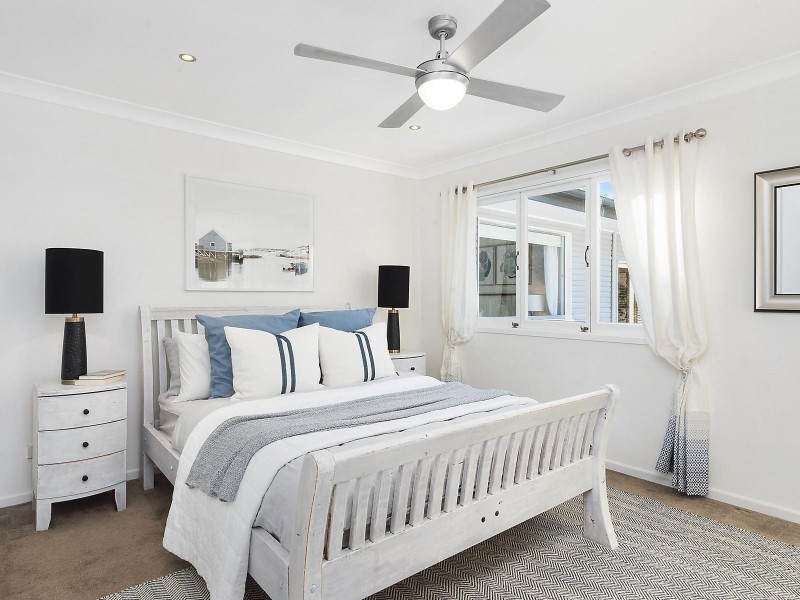 8 Skerry Street, Kenmore QLD 4069