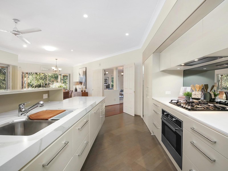 31 Cardell Place, Pullenvale QLD 4069
