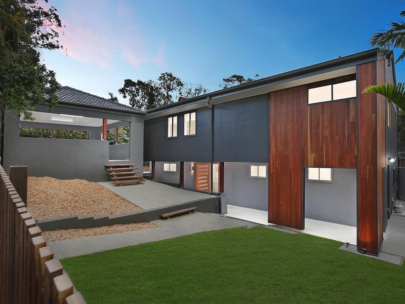 99 Burbong Street, Chapel Hill QLD 4069
