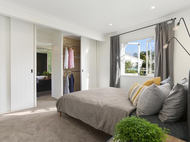 3 Skye Street, Kenmore QLD 4069