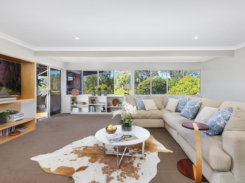 29 Larool Street, Kenmore QLD 4069