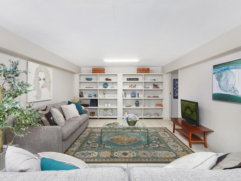 29 Larool Street, Kenmore QLD 4069