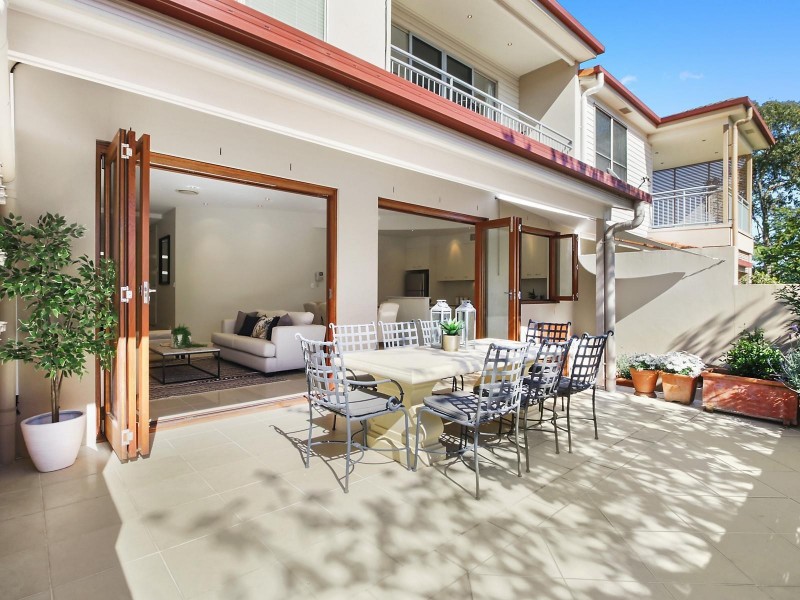 2/58 Highview Terrace, St Lucia QLD 4067