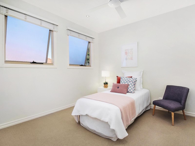 2/58 Highview Terrace, St Lucia QLD 4067