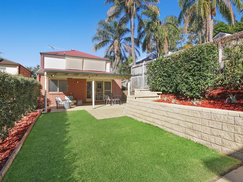 23 Queens Road, Taringa QLD 4068