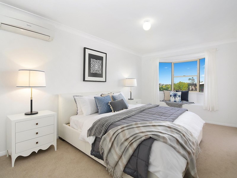 23 Queens Road, Taringa QLD 4068