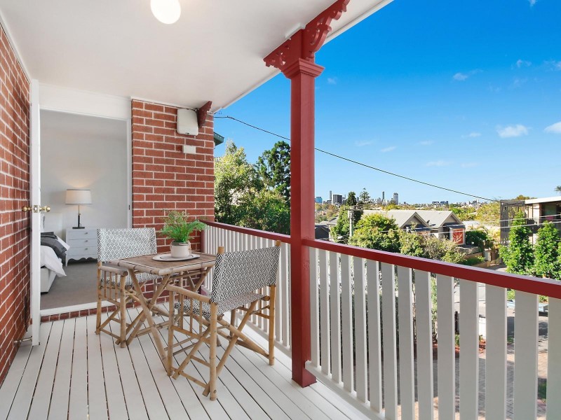 23 Queens Road, Taringa QLD 4068