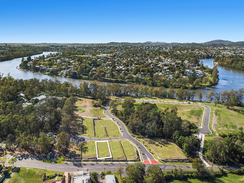6 Lomandra Court, Indooroopilly QLD 4068