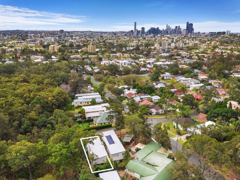 67 Guilfoyle Street, St Lucia QLD 4067