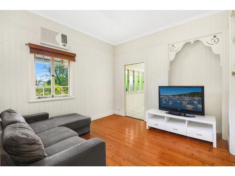 68 Fairfield Road, Fairfield QLD 4103